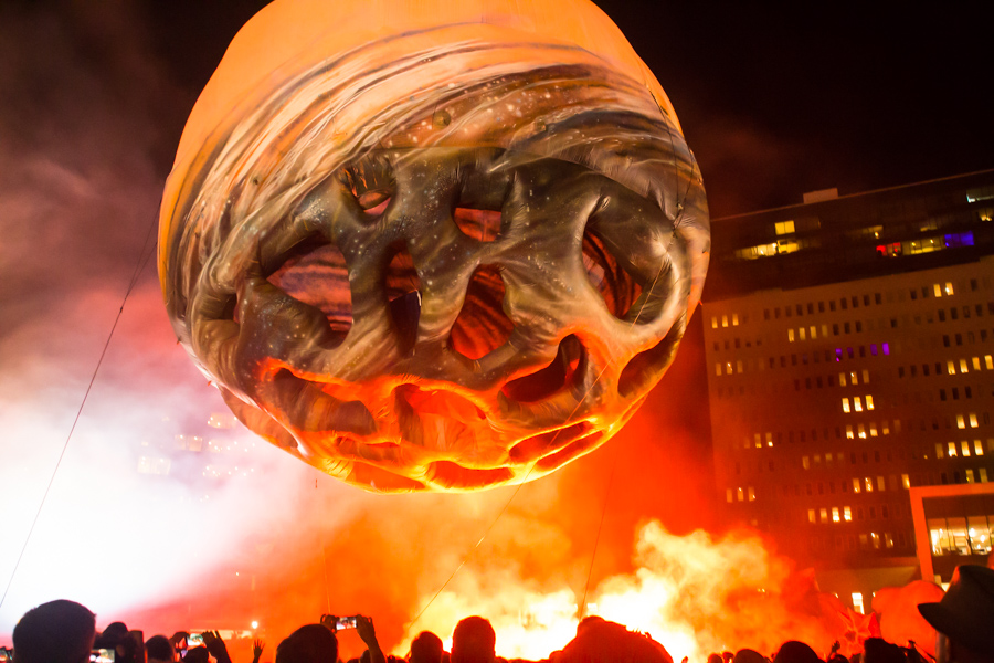 The Plasticiens Volants performance at Parcel 5 as part of the Rochester Fringe Festival, September 15, 2017.